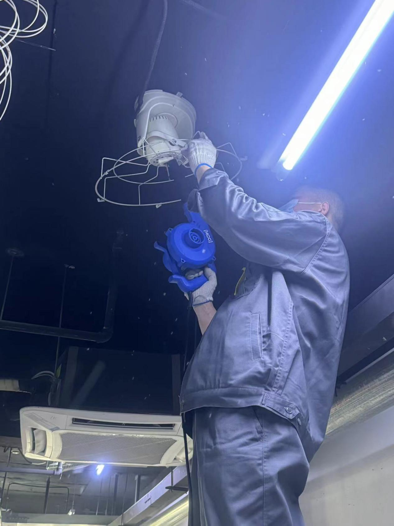 錢江商城暖心舉動(dòng)，開啟清涼一“夏”