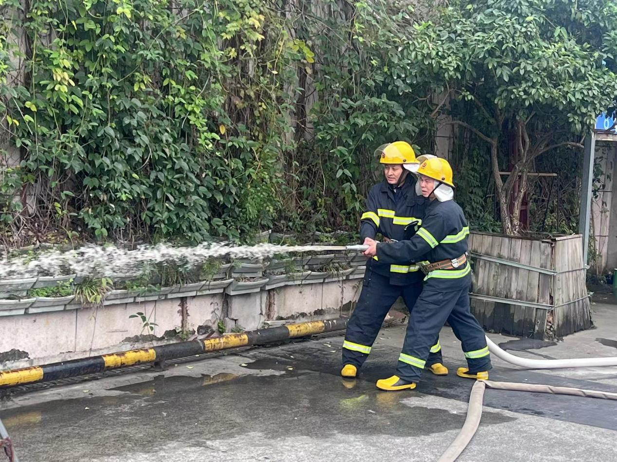 錢江商城、水晶城聯(lián)合消防演練共筑平安防線