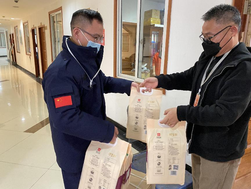 人間煙火處，年味漸濃時——錢江商城發(fā)年貨啦！