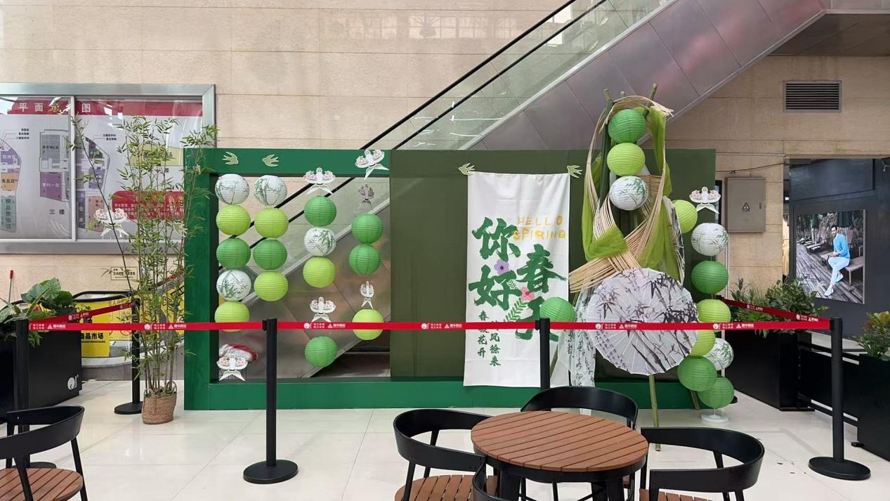 錢江商城煥新顏，春日美陳顯活力