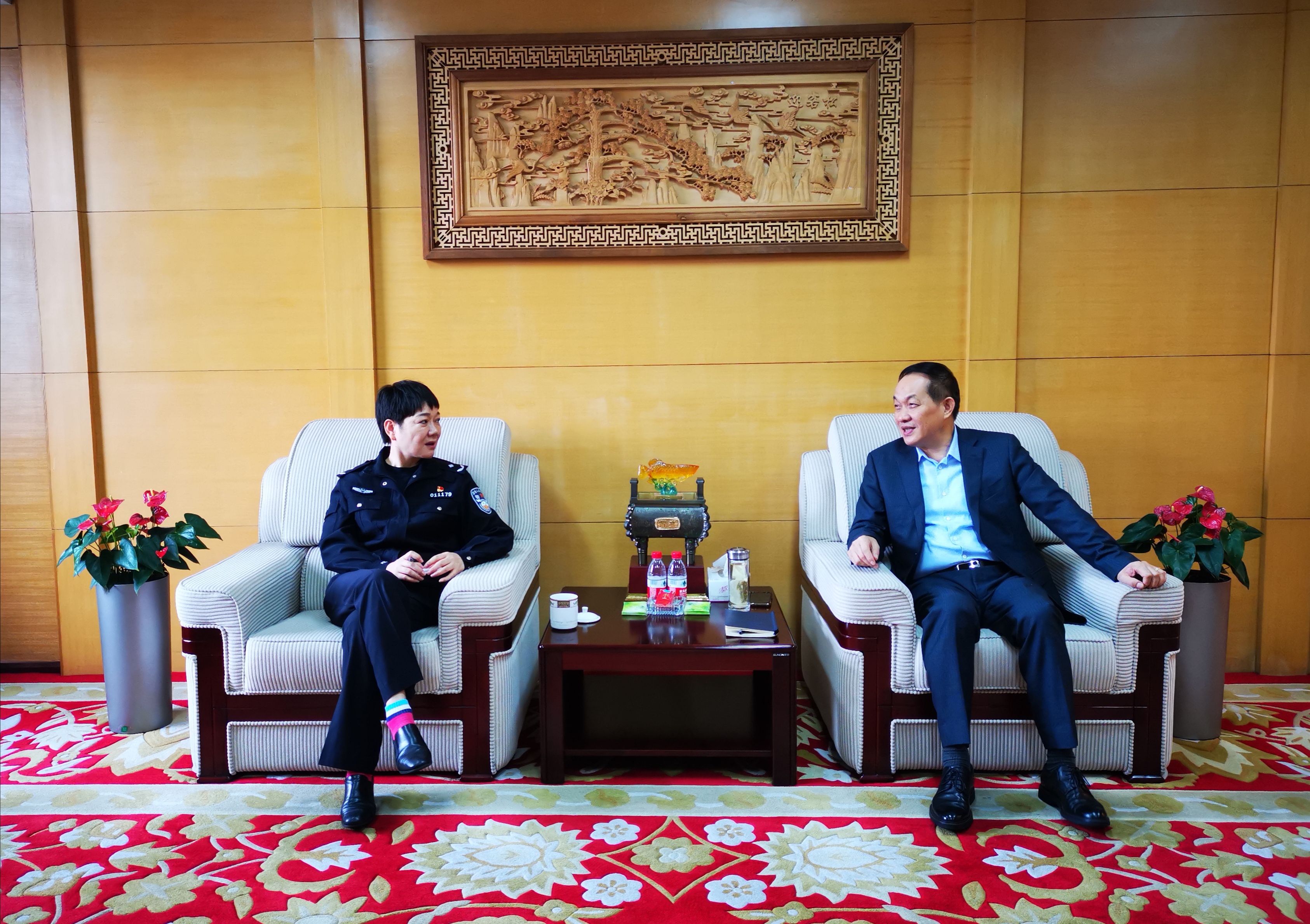 拱墅區(qū)公安分局領導蒞臨集團走訪