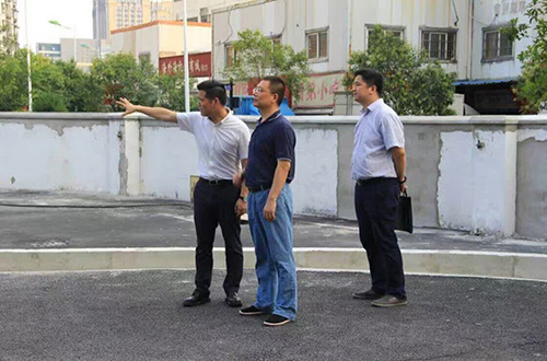 20160818拱墅區(qū)委常委、組織部李煒蒞臨杭州建華文創(chuàng)集團總部調(diào)研指導 (4).jpg