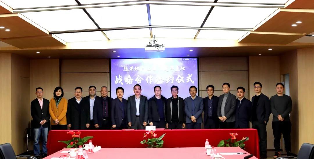 遠(yuǎn)洋1.jpg 遠(yuǎn)洋1.jpg