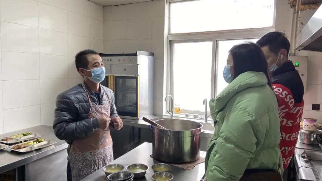 過(guò)年3.jpg 過(guò)年3.jpg